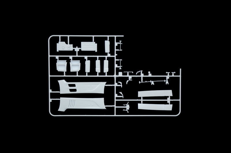 Italeri 1/24 MERCEDES-BENZ MP4 BIG SPACE Plastic Model Kit Italeri