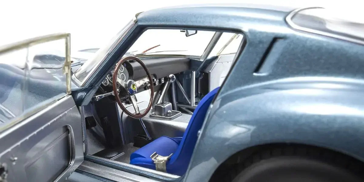 Kyosho 1/18 Ferrari 250 GTO 1962 Sebring Blue Nr. 24 Diecast Model Car Kyosho