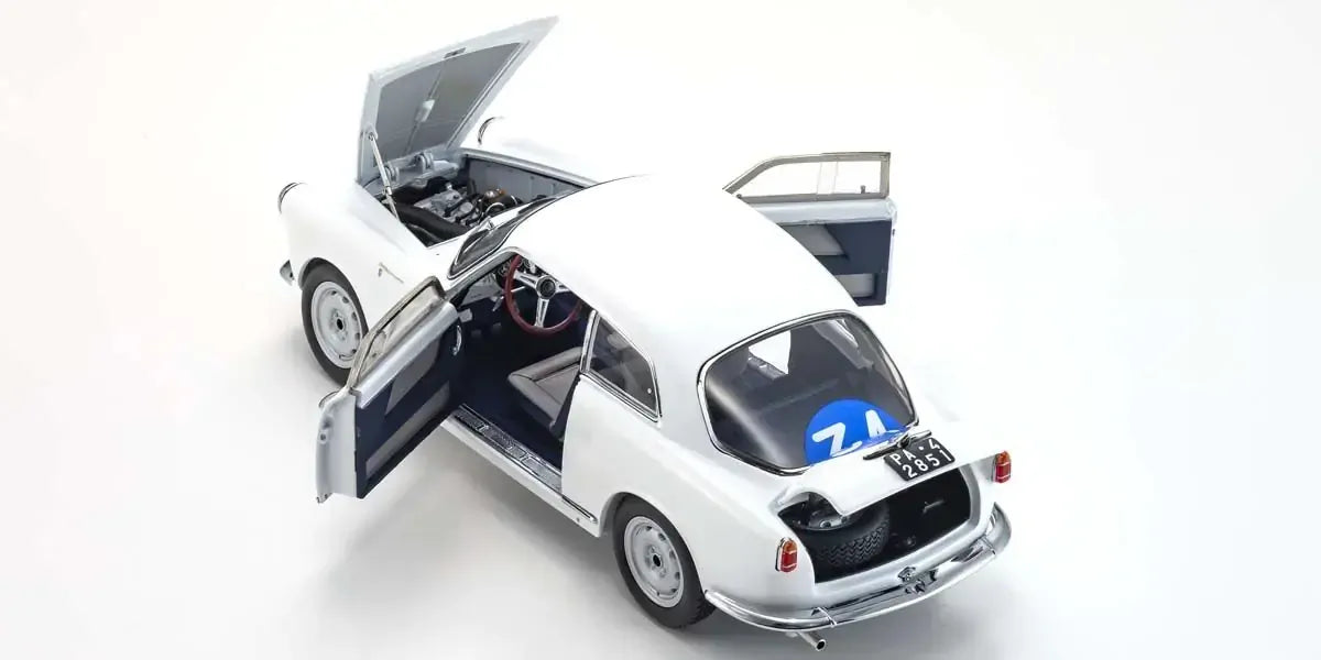 Kyosho 1/18 Alfa Romeo Giulietta SV 1960 Targa Florio (#34) Diecast Model Car