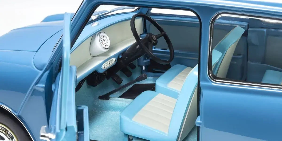 Kyosho 1/18 Morris Mini Minor Clipper Blue Diecast Model Car