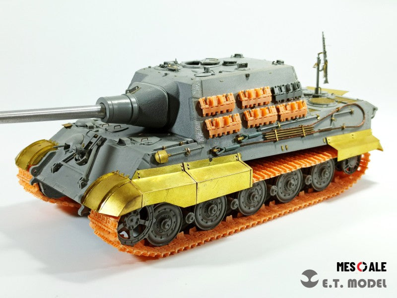 E.T. Model 1/35 WWII German King Tiger/Jagdtiger Workable Track(3D Printed)
