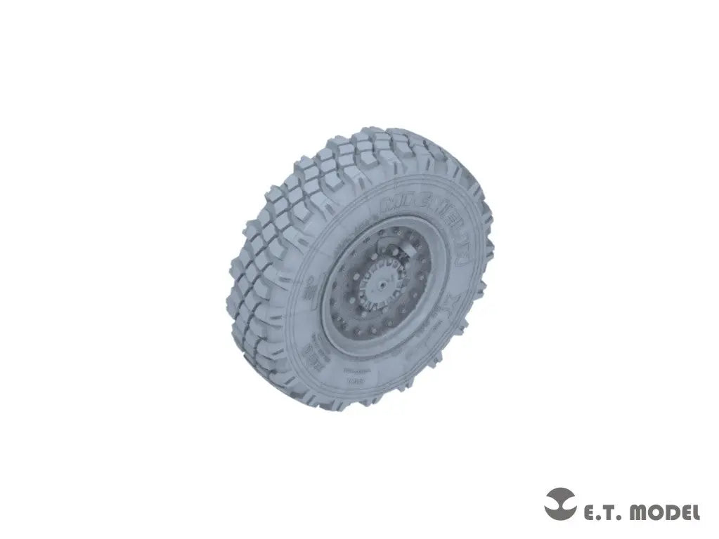 E.T. Model 1:35 U.S.Army Stryker Armored Vehicle Sagged Wheels (3D Printed) for Trumpeter kit E.T. Model