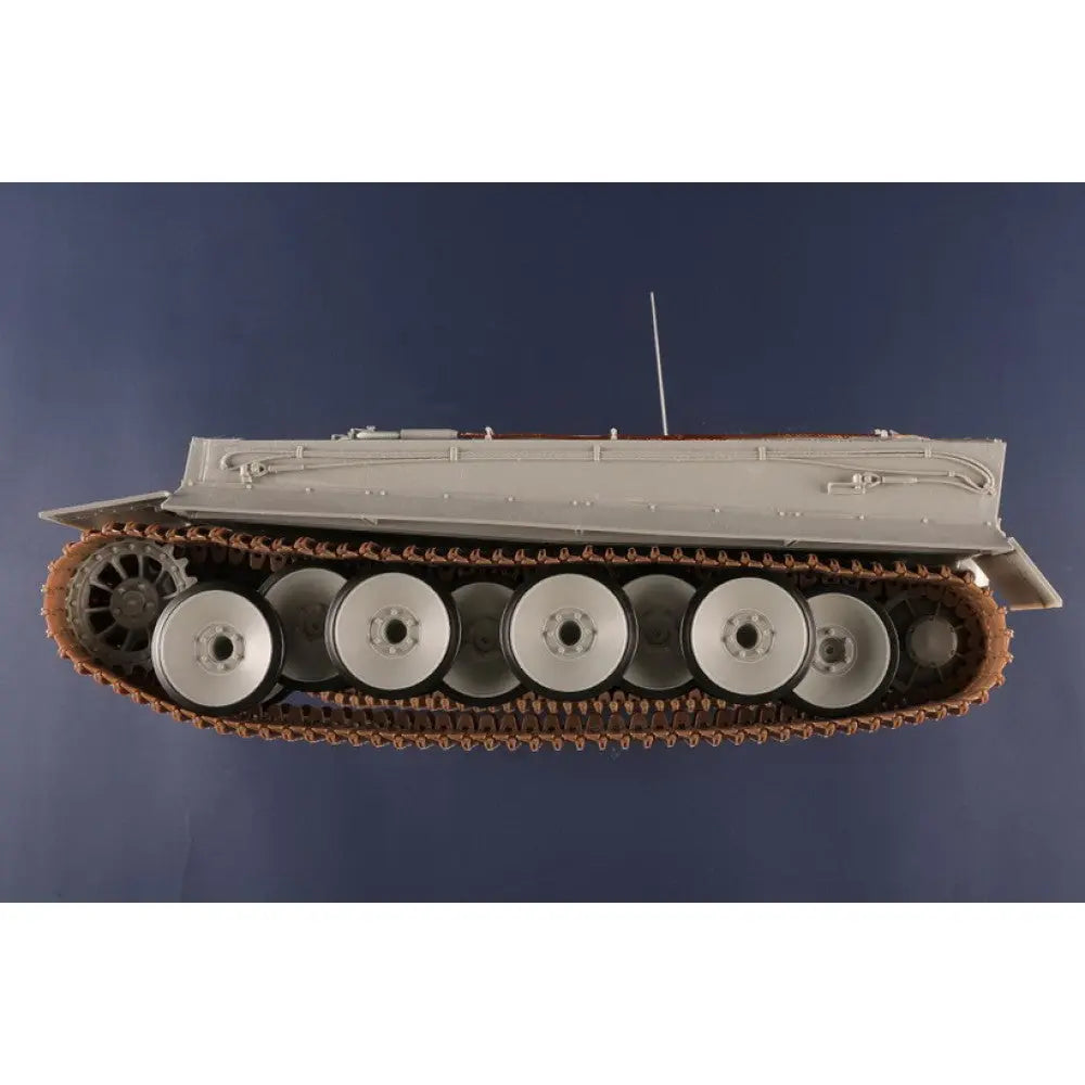Trumpeter 1/16 Pz.Kpfw.VI Ausf.E Sd.Kfz.181 Tiger I (Medium Production) Plastic Model Kit Trumpeter