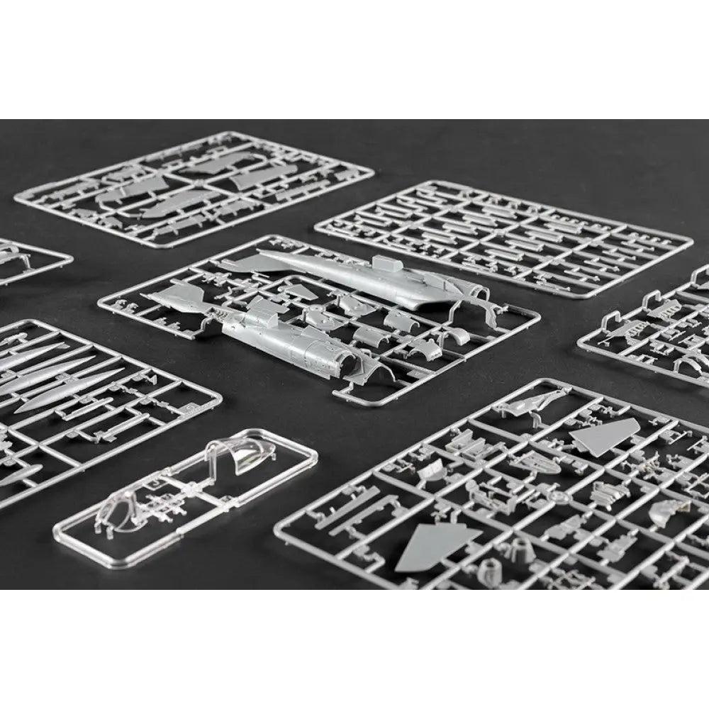 Trumpeter 1/72 A-6E TRAM Intruder Plastic Model Kit Trumpeter