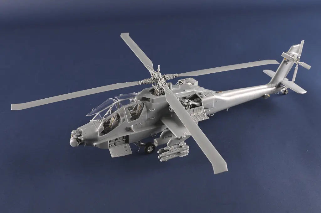 Trumpeter 1/35 AH-64A Apache Early Plastic Model Kit Trumpeter