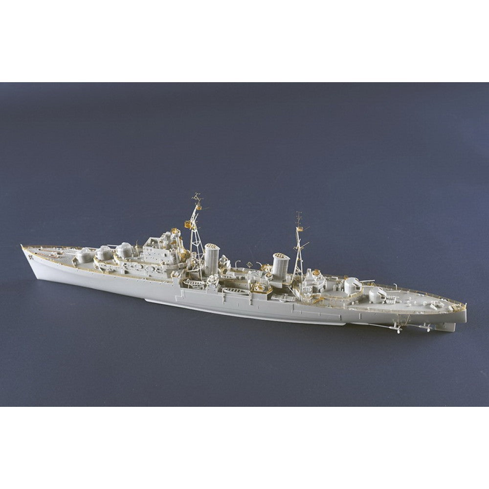 Trumpeter 1/350 HMS Argonaut Plastic Model Kit