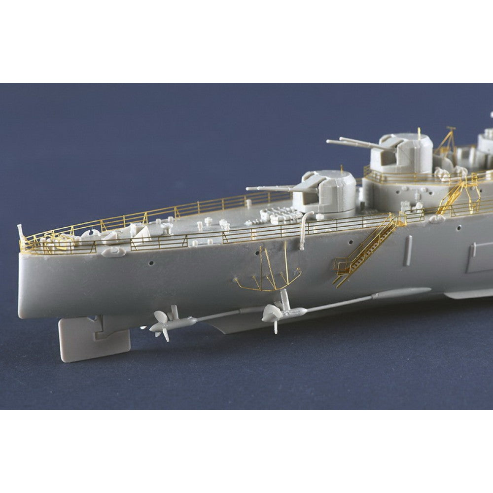 Trumpeter 1/350 HMS Argonaut Plastic Model Kit