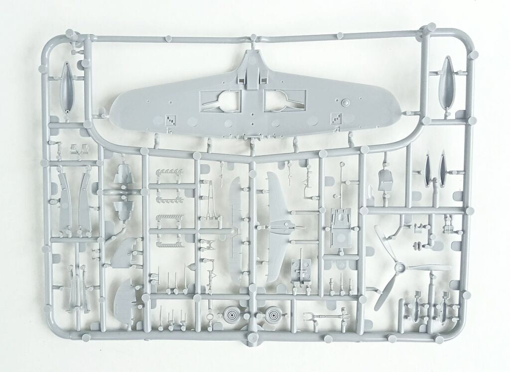 Arma Hobby 1:72 P-400 Airacobra Plastic Model Kit (Copy)