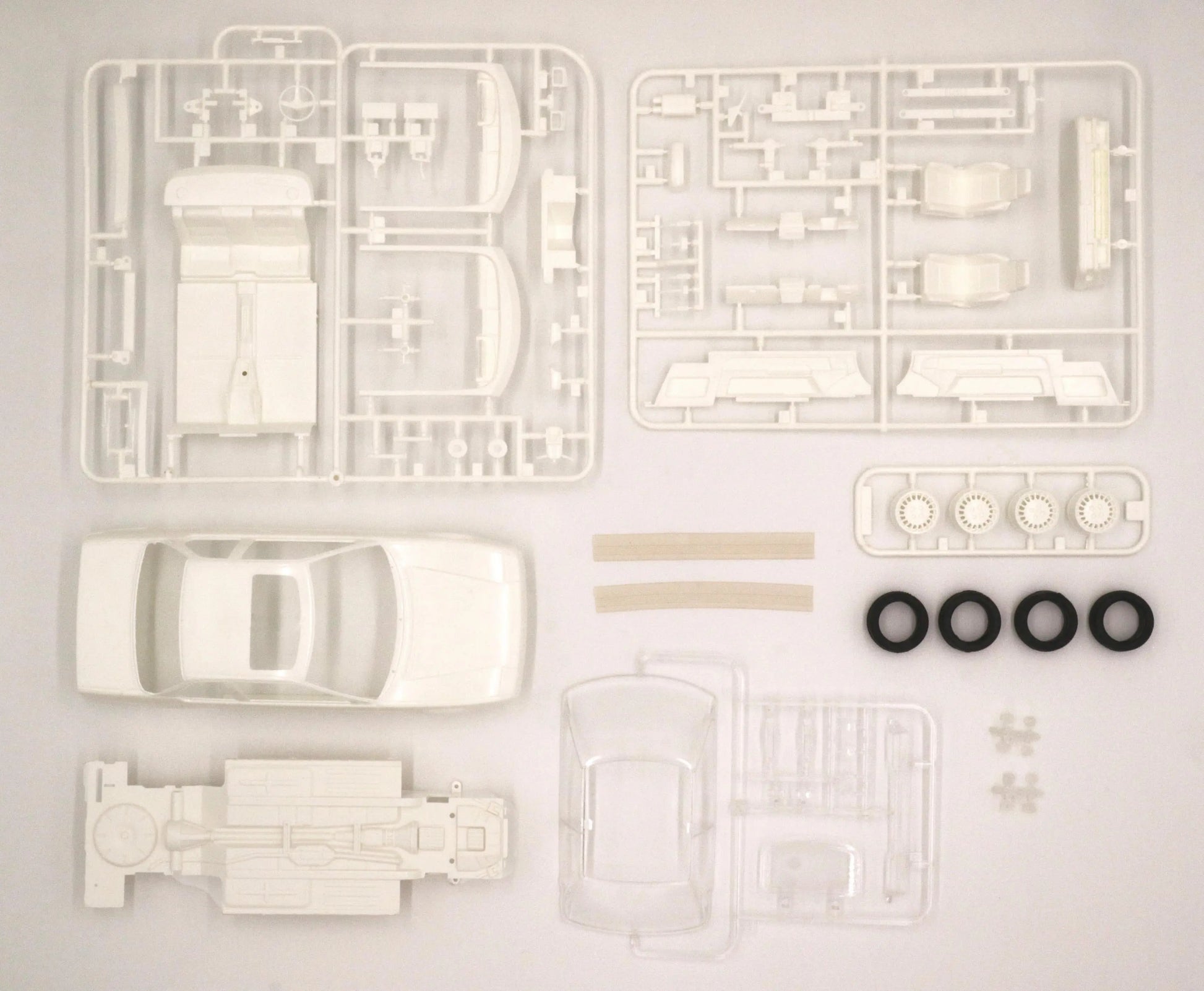 Fujimi 1/24 Prelude 2.0Si (High Society Car Version) [HC-1] Plastic Model Kit Fujimi