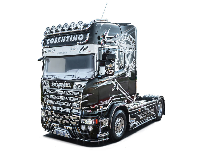 Italeri 1/24 Scania R730 Streamline Show Truck Plastic Model Kit Italeri