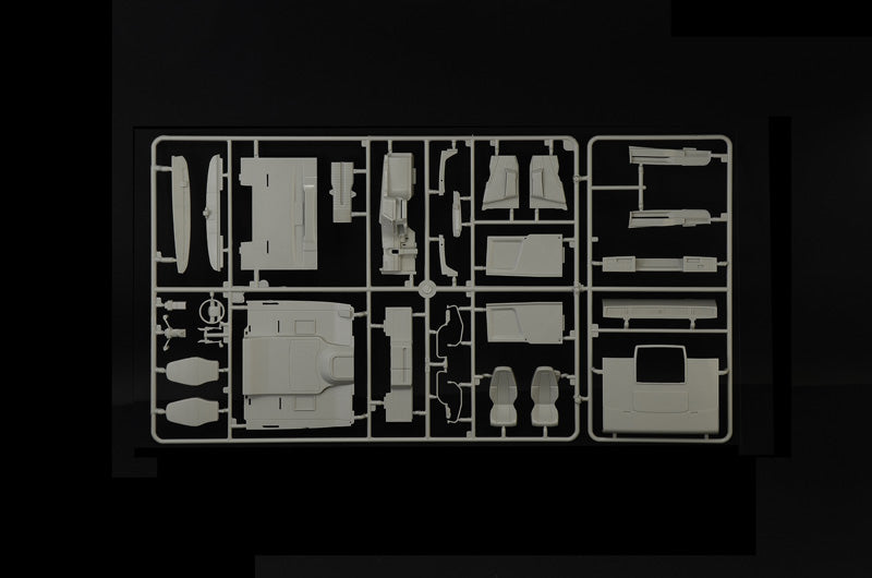 Italeri 1/24 Volvo FH Plat Dak Truck Plastic Model Kit Italeri