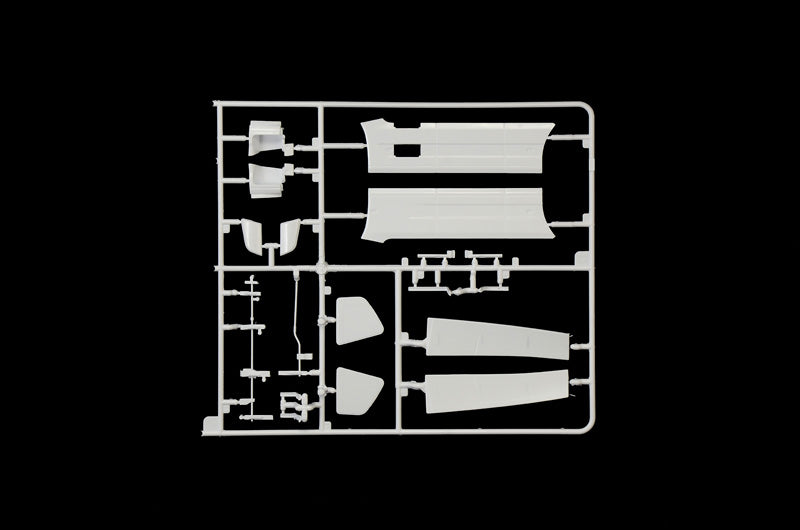 Italeri 1/24 Volvo FH Plat Dak Truck Plastic Model Kit Italeri
