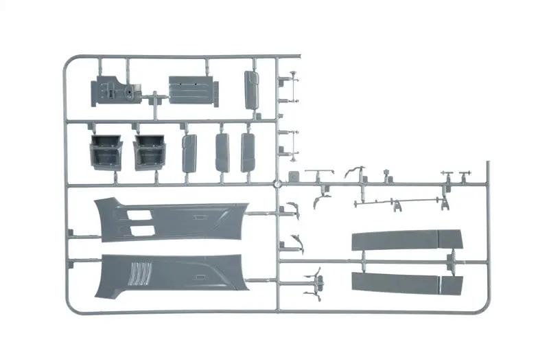Italeri 1/24 Mercedes-Benz Actros MP4 Big Space Grand Prix Edition Plastic Model Kit