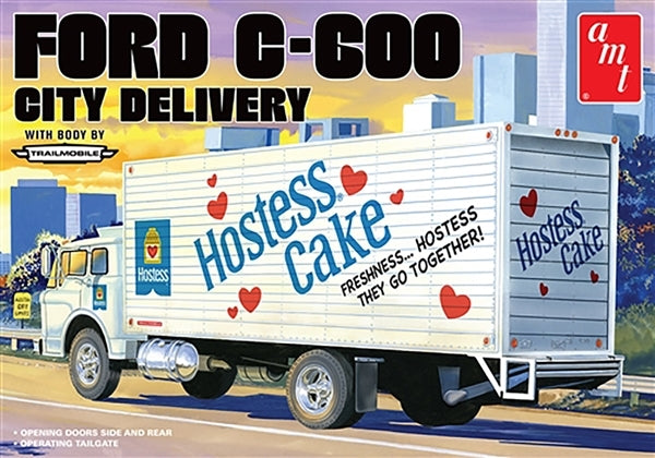 AMT 1:25 Ford C-600 City Delivery Truck