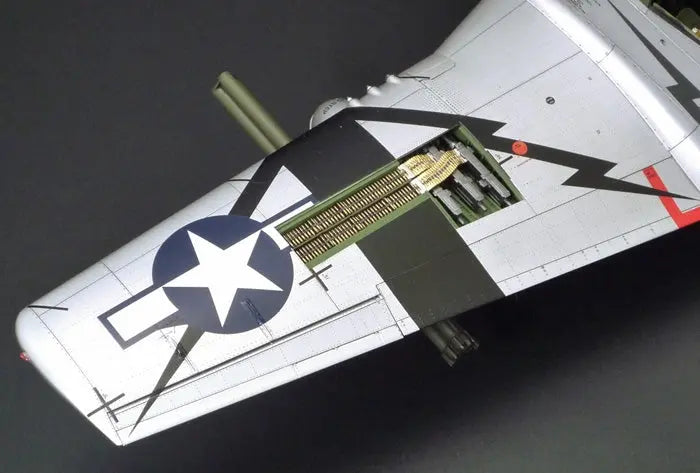 Tamiya 1:32 North American P-51D/K Mustang Pacific Theater Tamiya