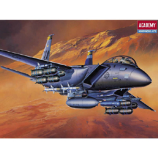 Academy 1/72 F-15E Strike Eagle Plastic Model Kit