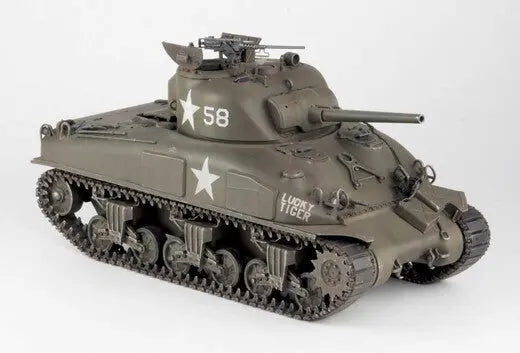 Asuka 1/35 U.S. Medium Tank M4A1 with Cast Cheek Lucky Tiger Plastic Model Kit Asuka Model