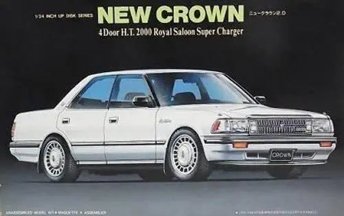 Fujimi 1/24 Toyota Crown 130 2000 Royal Saloon Supercharger (ID-32) Plastic Model Kit Fujimi