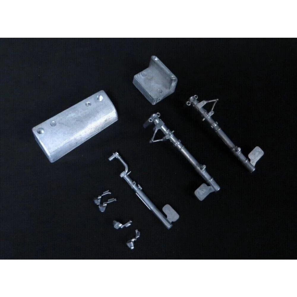 Hong Kong Models 1/32 B-25 Metal Landing Gear