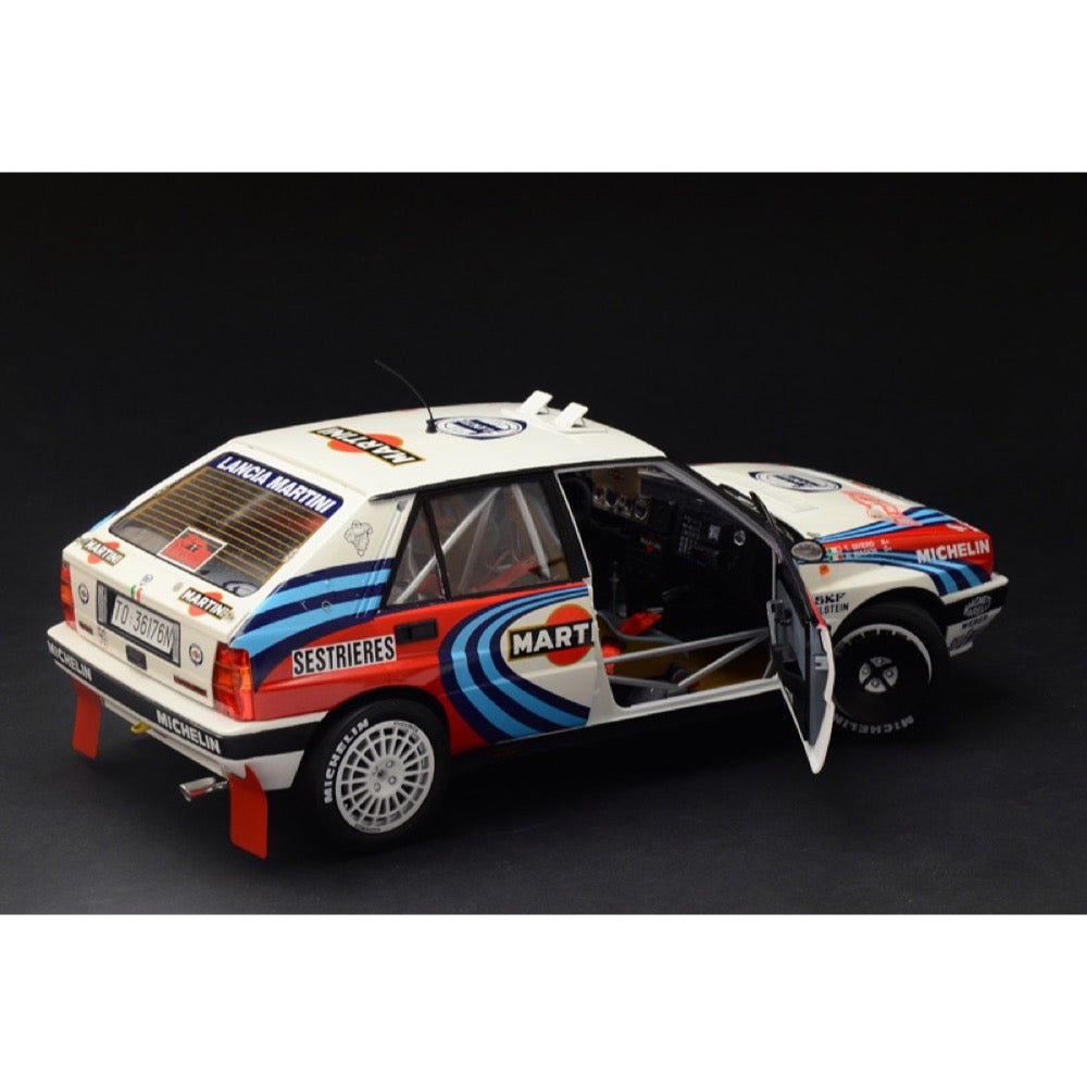 Italeri 1:12 Lancia Delta HF Integrale 16v