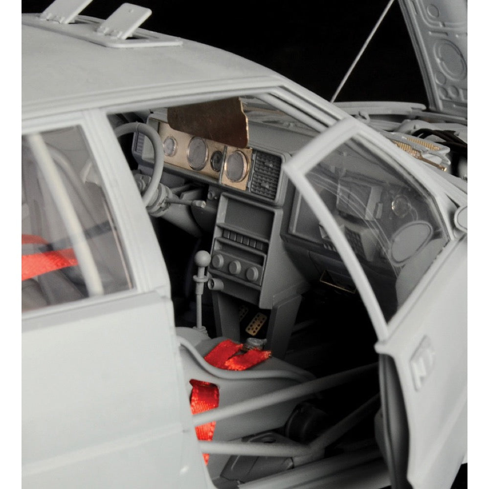 Italeri 1:12 Lancia Delta HF Integrale 16v