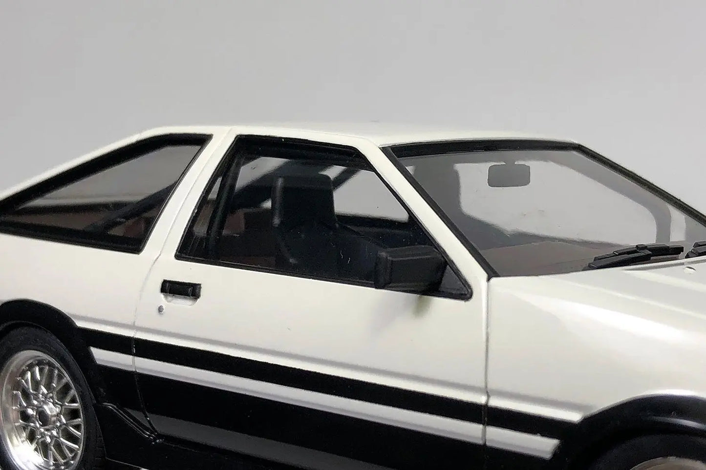 Aoshima 1:24 Wataru Akiyama AE86 Levin Aoshima