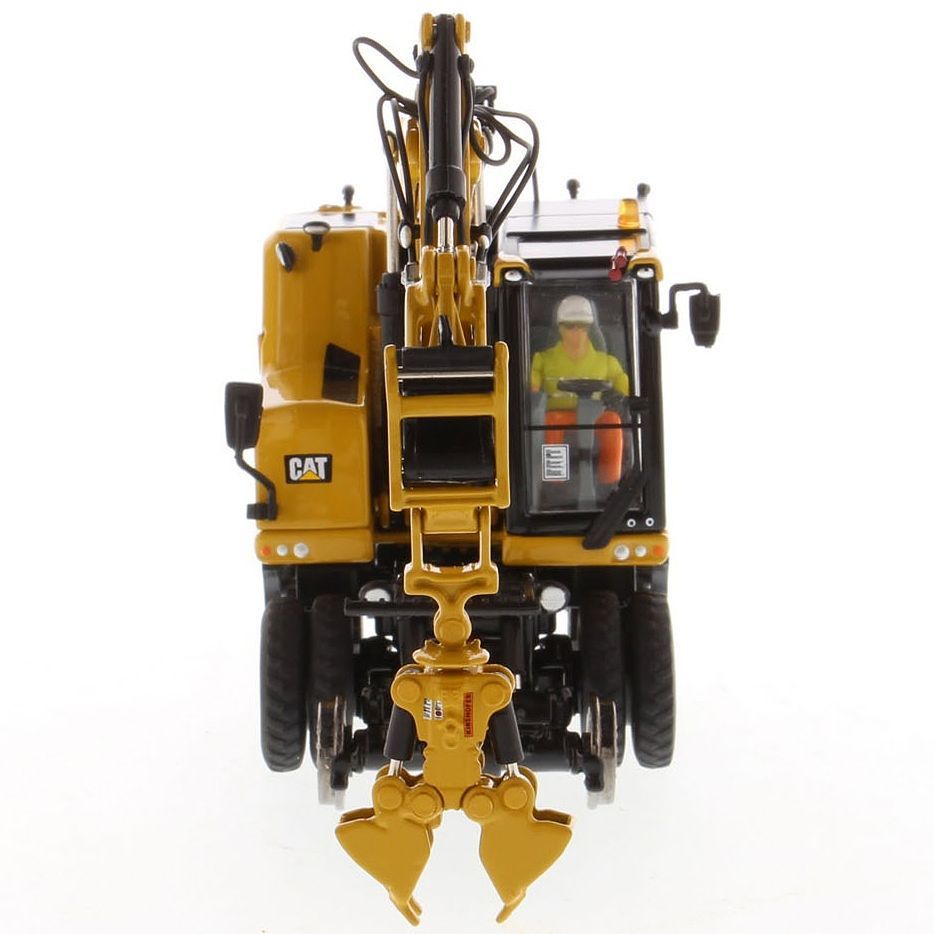 Diecast Masters 1:50 Highline Series CAT M323F Railroad Wheel Hydraulic Excavator