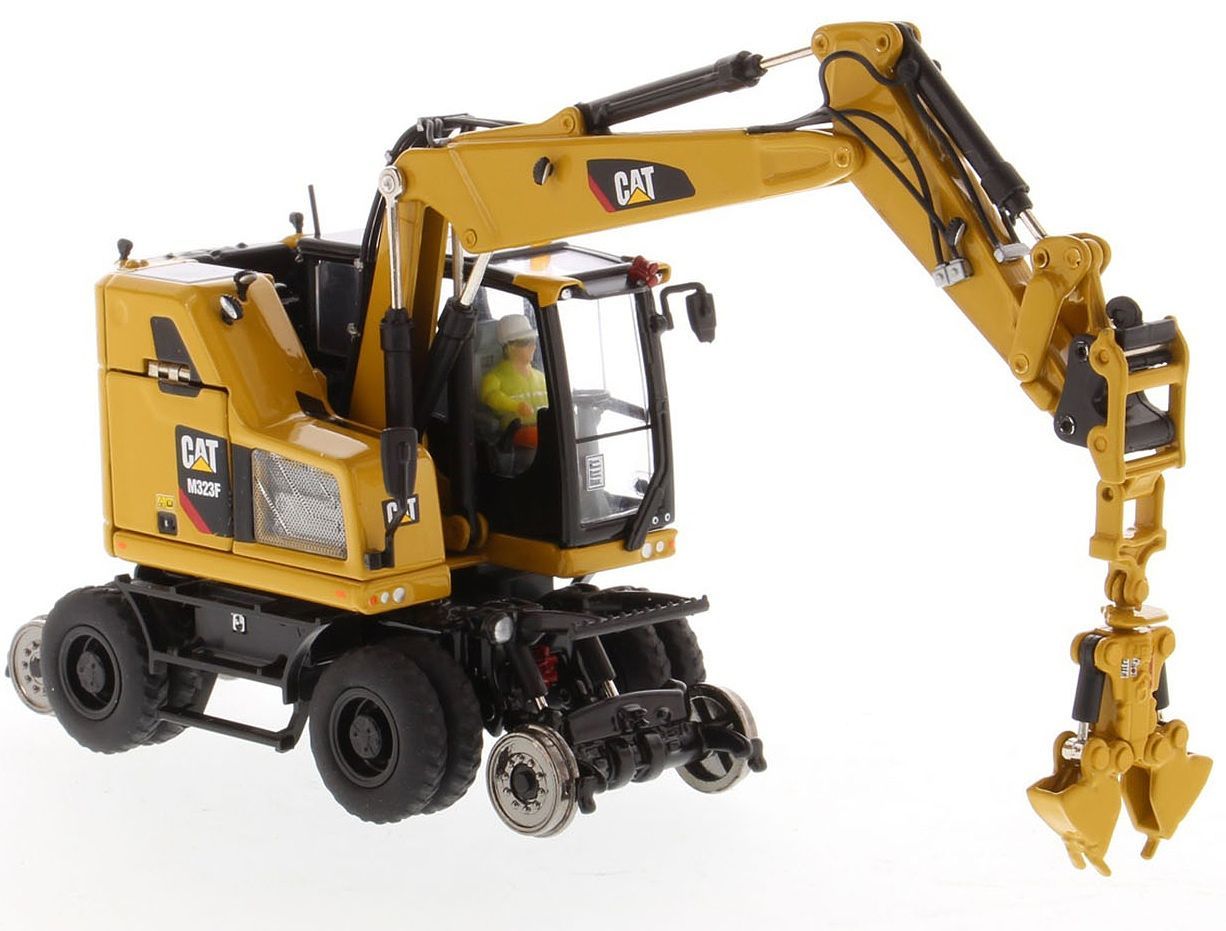 Diecast Masters 1:50 Highline Series CAT M323F Railroad Wheel Hydraulic Excavator